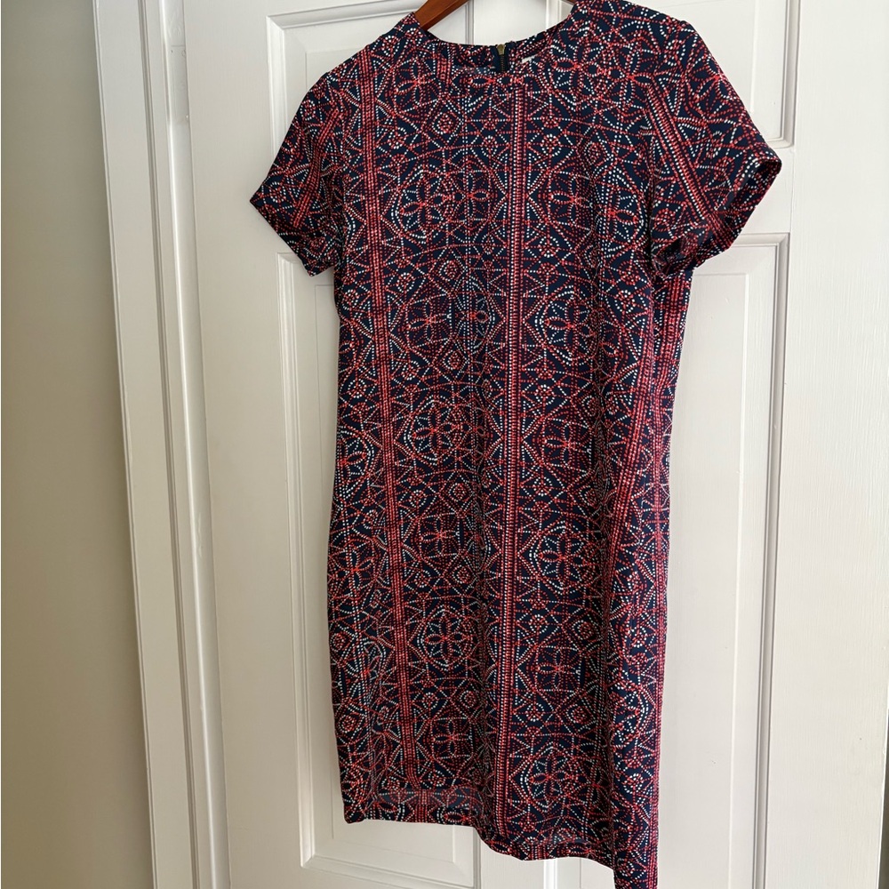 Adrienne Vittadini Red and Blue Geometric Shift Dress